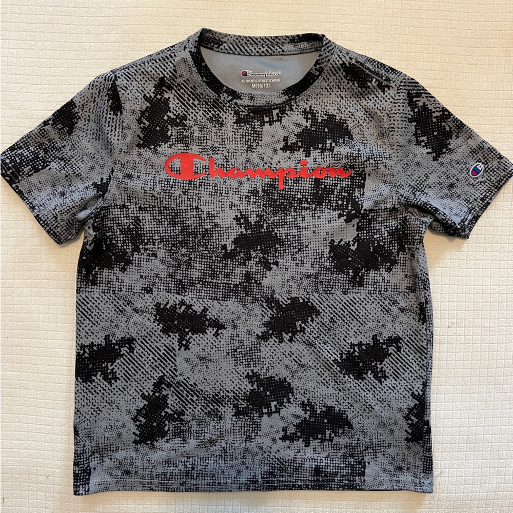 Boys athletic shirt, size 10/12, Champion